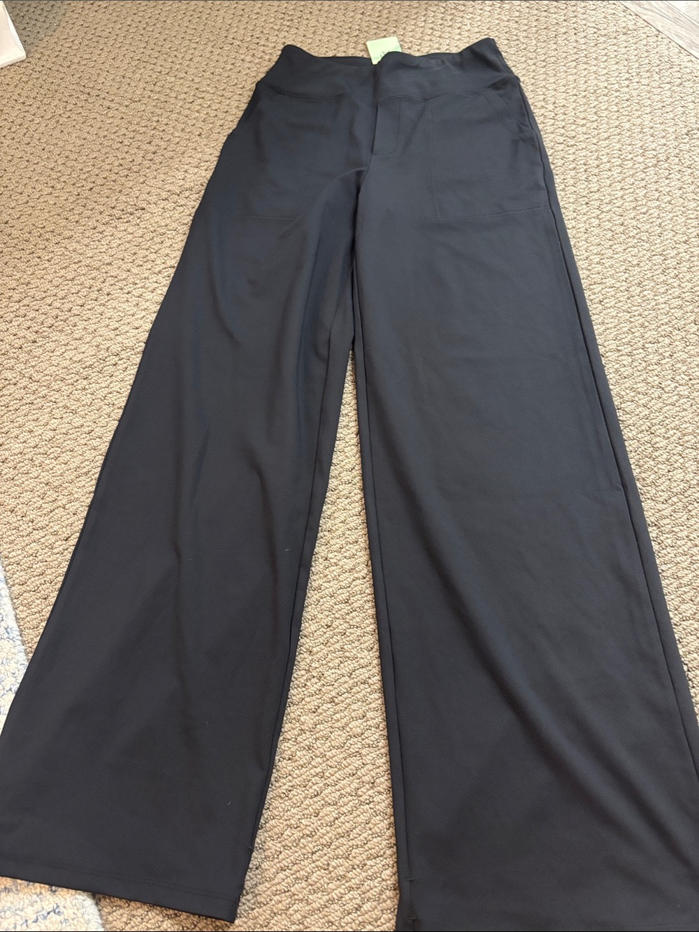 G4 Wide Leg Black Women's Pants - Pull-On Style w pockets. small 31 inseam